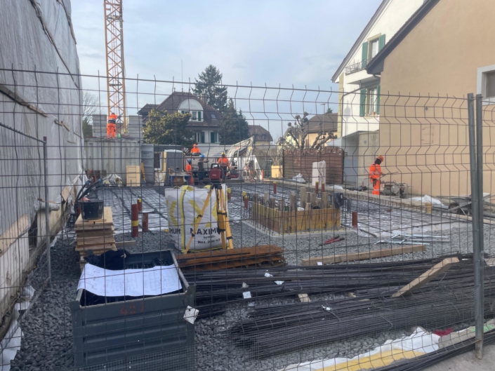 Vue sur la chantier - fin de la démolition et terrassement en cours